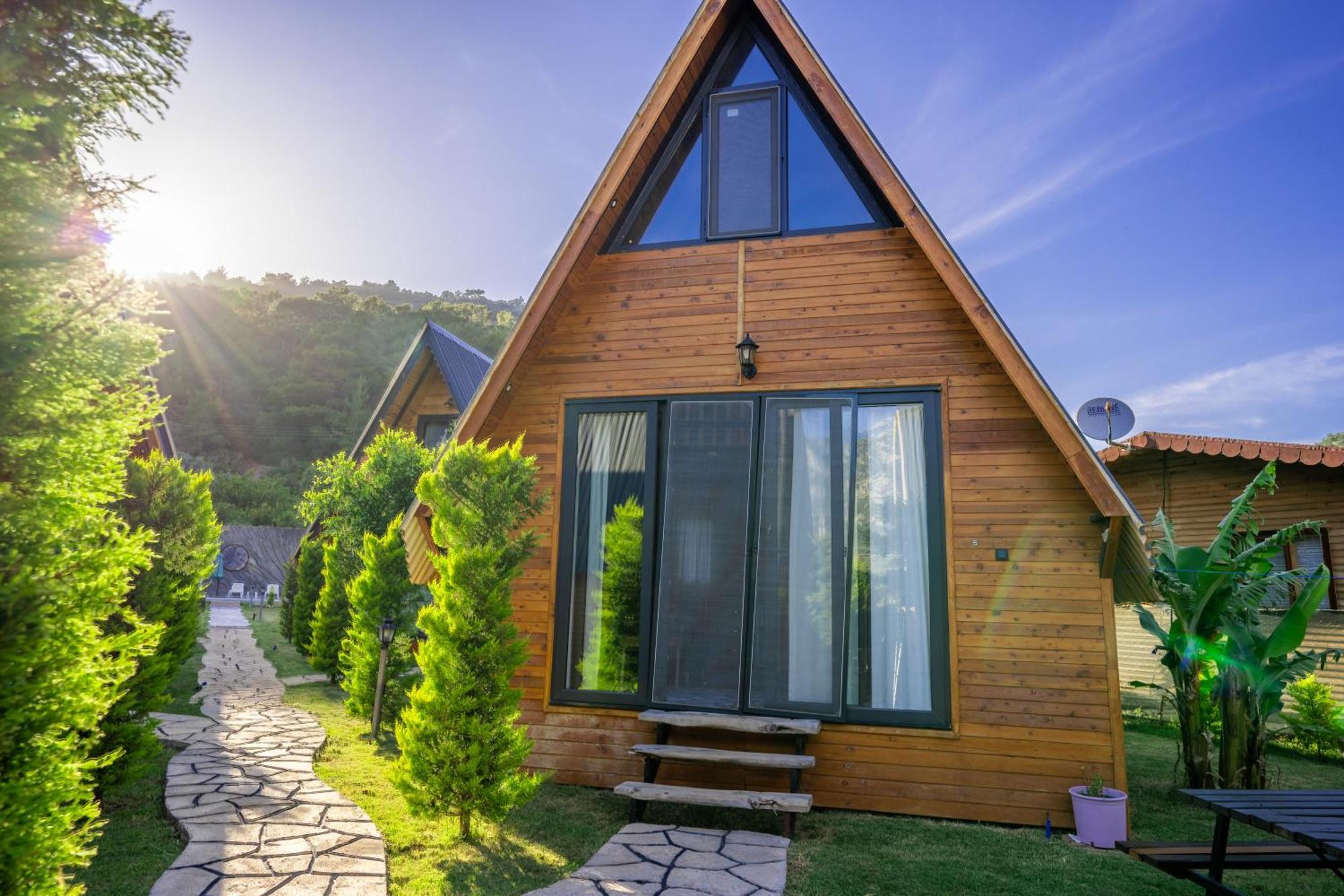 Karaoez Sapphire Bungalows Kumluca Extérieur photo