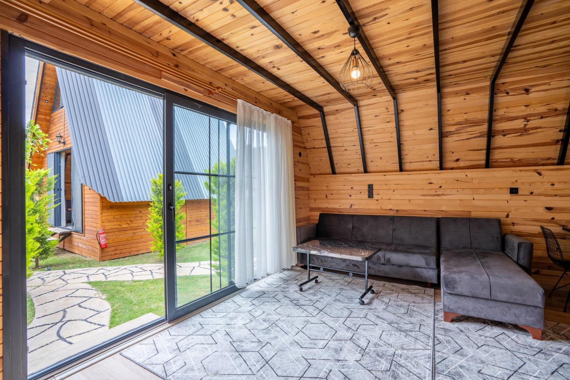 Karaoez Sapphire Bungalows Kumluca Extérieur photo