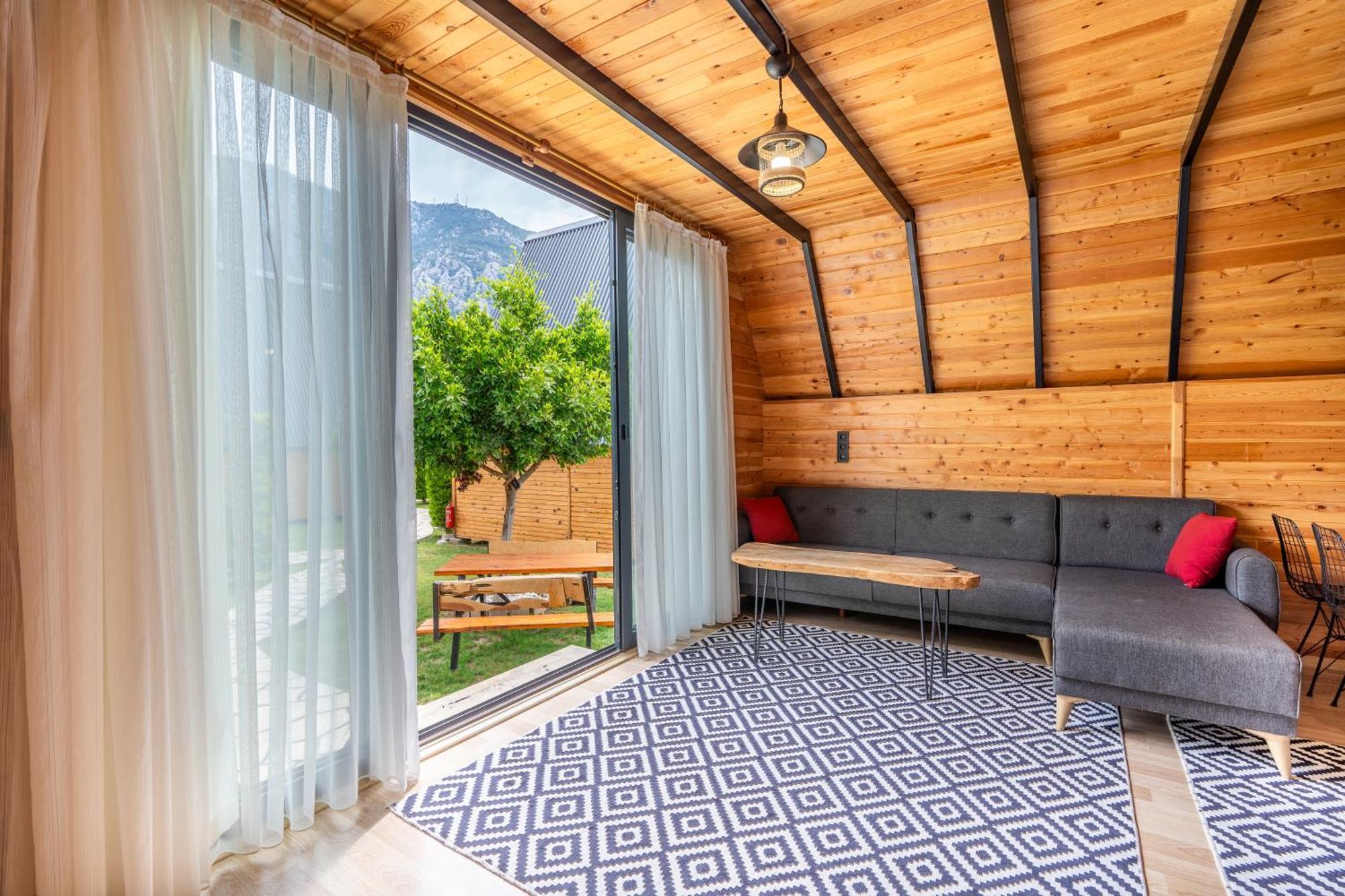 Karaoez Sapphire Bungalows Kumluca Extérieur photo